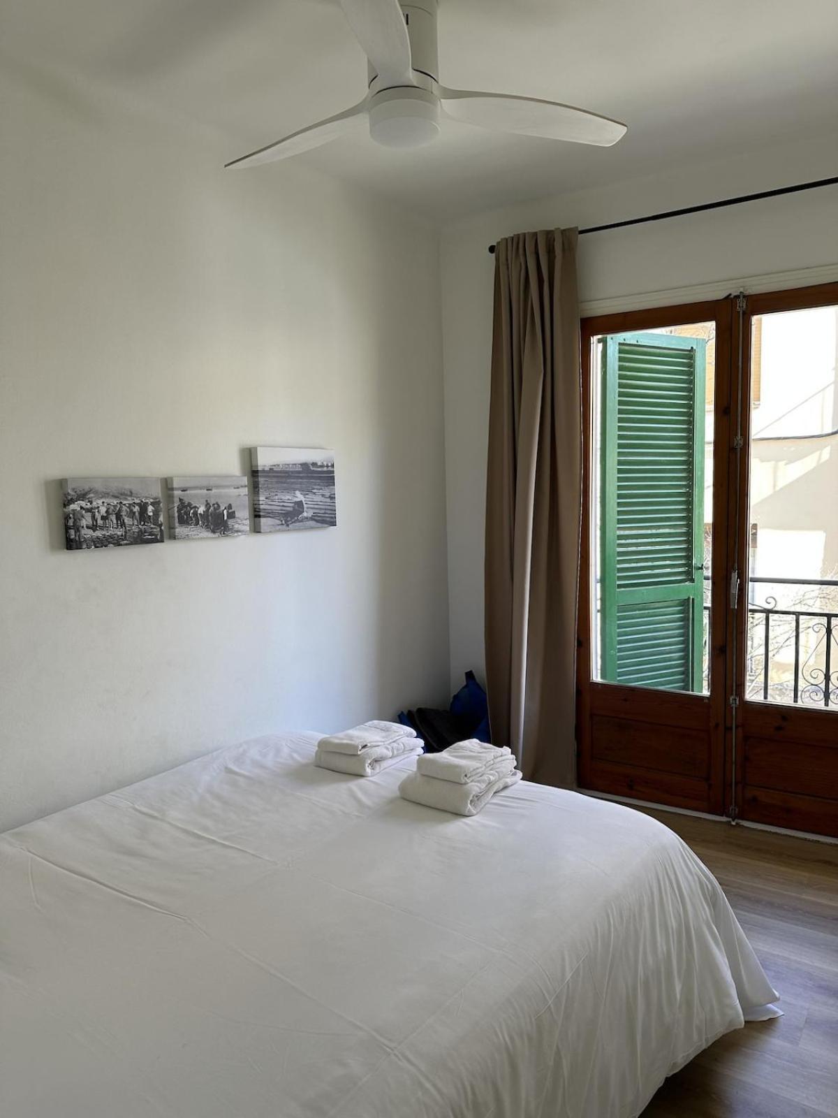 Charming House In The Center Of Hébergement de vacances Roses